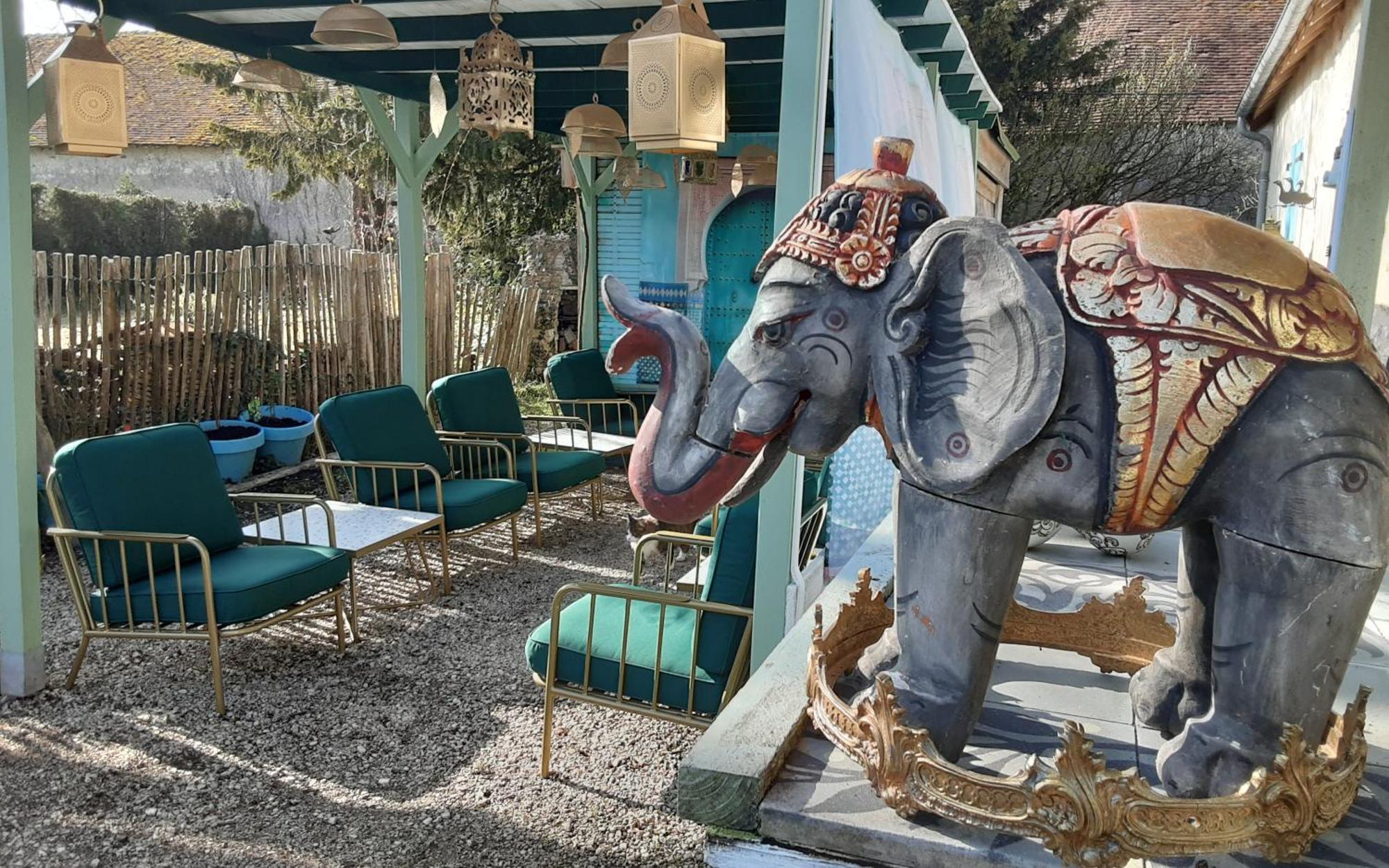 'La Menagerie' Bed & Breakfast Châteauvieux Екстериор снимка